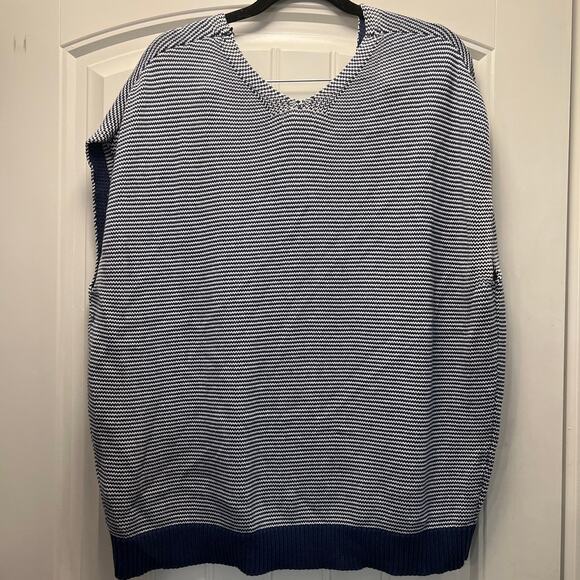 Gap Women’s V-Neck‎ Batwing Striped Sleeveless Sweater Vest Size S Blue White - Picture 4 of 4